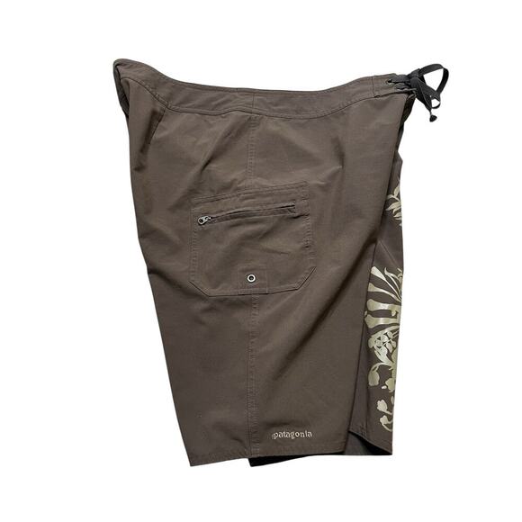 Patagonia Worn Wear Planing Boardshorts Women’s Size 12 Stretch Brown Y2K Beach - Picture 9 of 11